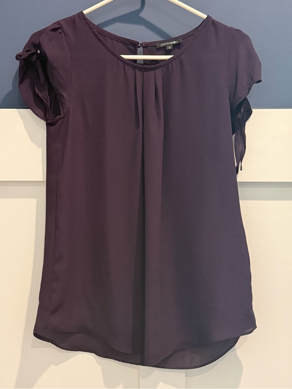 Papermoon Plum Tie-Sleeve Short Sleeve Blouse Size S EUC